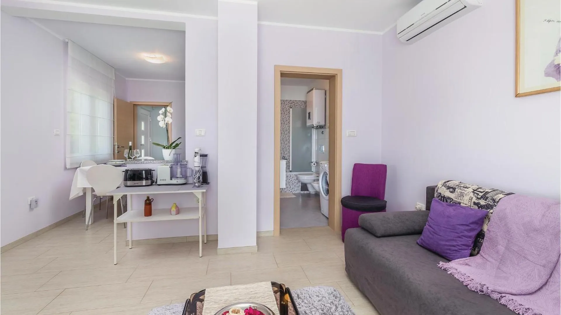 Awesome Home In Peruski With Wifi 0*,  Croatia
